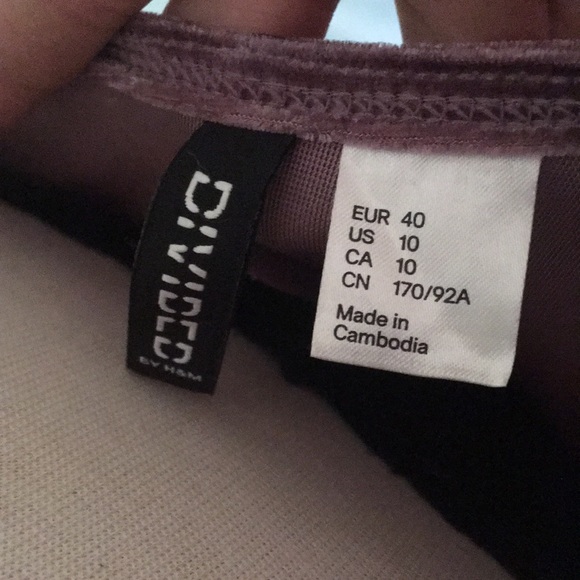 DIVIDED Purple Velvet zip Dress - Picture 2 of 3